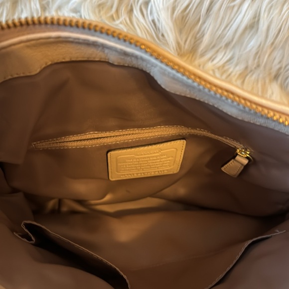 Coach Ashley Putty Stone leather bag - Picture 6 of 8